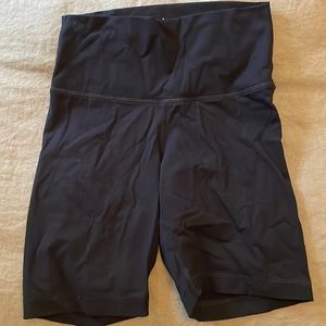 Everlane perform bike shorts